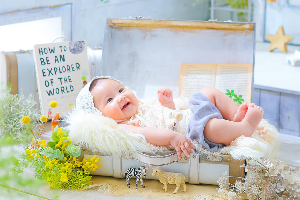 フォトスタジオMr.MOOKで撮影した笑顔の赤ちゃん